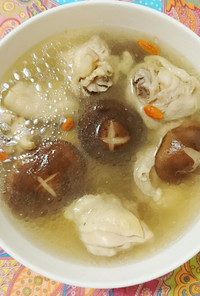 台湾の鶏肉にんにくスープ！
