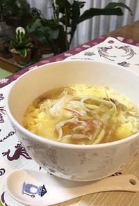 月下美人の中華卵スープ