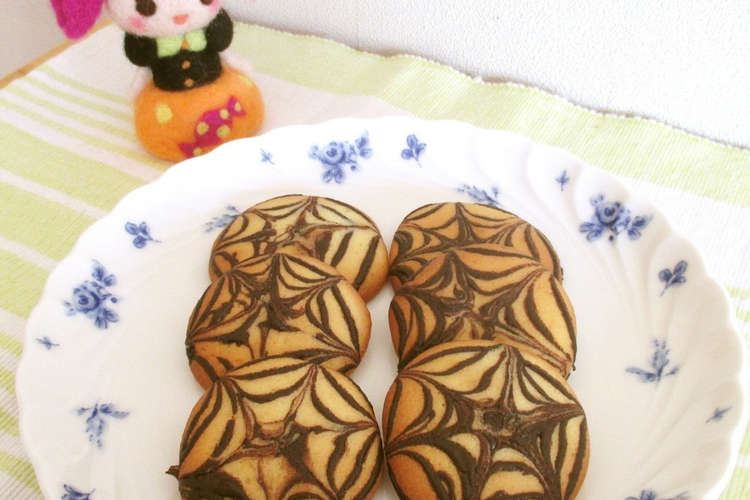 ハロウィン簡単 蜘蛛の巣クッキー レシピ 作り方 By Nekomumu クックパッド 簡単おいしいみんなのレシピが353万品