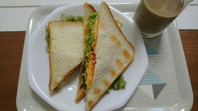 簡単サンドイッチの写真