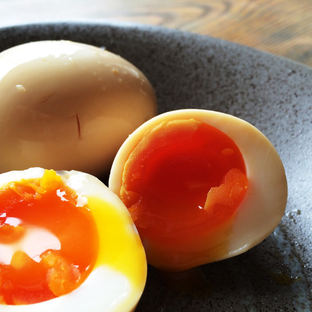 にんにく醤油で作る 極旨 半熟煮卵 レシピ 作り方 By にんにくのよしだ家 クックパッド 簡単おいしいみんなのレシピが366万品