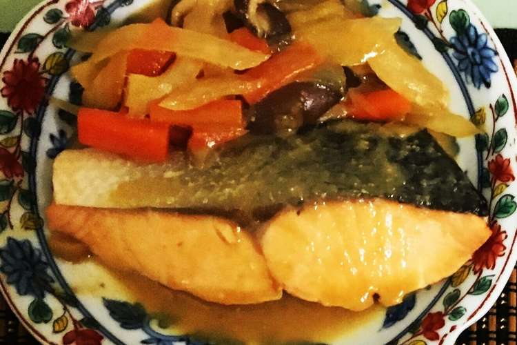 砂糖無しで 鮭 切り身魚 と野菜の味噌煮 レシピ 作り方 By チビひなた クックパッド 簡単おいしいみんなのレシピが352万品