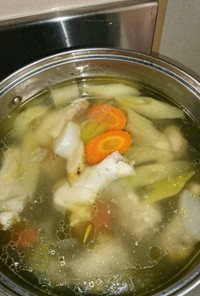手羽元の野菜たっぷり中華スープ