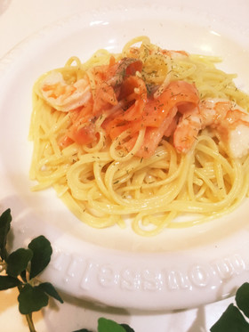 絶品簡単スモークサーモンのクリームパスタ