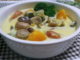 きのこタップリ具沢山♪食べるミルクスープ