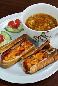 ピザバケットとスープのワンプレートランチ