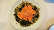 スモークサーモンのわさび海苔パスタの写真