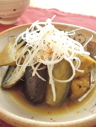 鯖とがんもとナスの香味醤油煮の画像