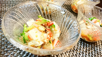 ３分★簡単【豆腐とカニカマの中華サラダ】の写真