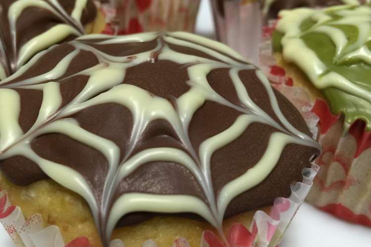 ハロウィン パーティくもの巣カップケーキ レシピ 作り方 By Takuanan クックパッド