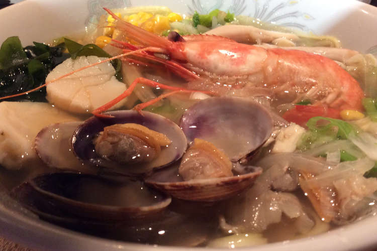 手作りスープ海鮮 シーフード 塩ラーメン レシピ 作り方 By じがじいさんの妻 クックパッド