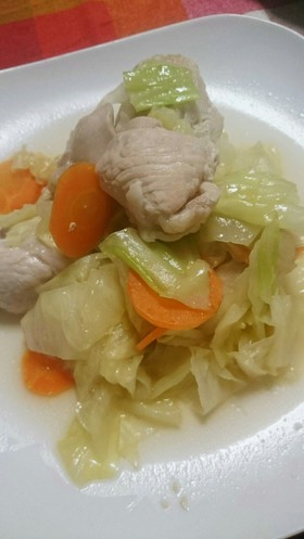 鶏肉とキャベツの簡単ヘルシー蒸し