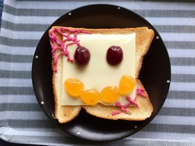 コロロのトースト