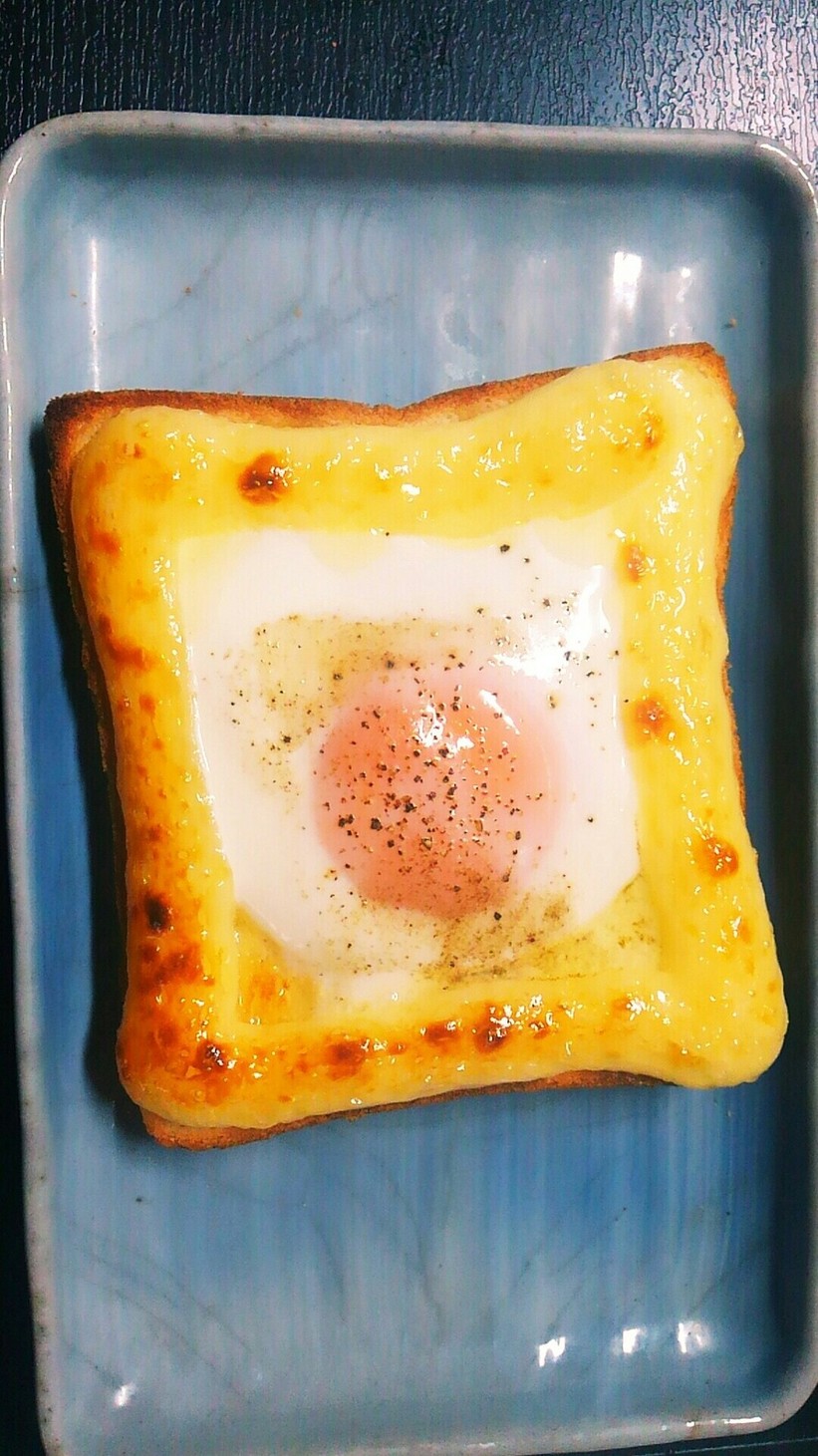 目玉焼きトースト　トースターの画像