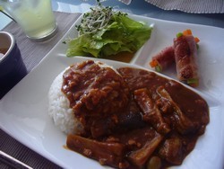 市販のルーを使った簡単夏野菜キーマカレー