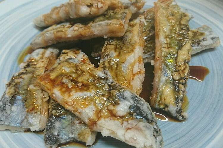 片栗粉付けて焼くだけ さんまの蒲焼き レシピ 作り方 By Maple Mama クックパッド 簡単おいしいみんなのレシピが360万品