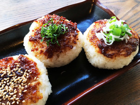 ガーリック男味噌3種の♪焼きおにぎり