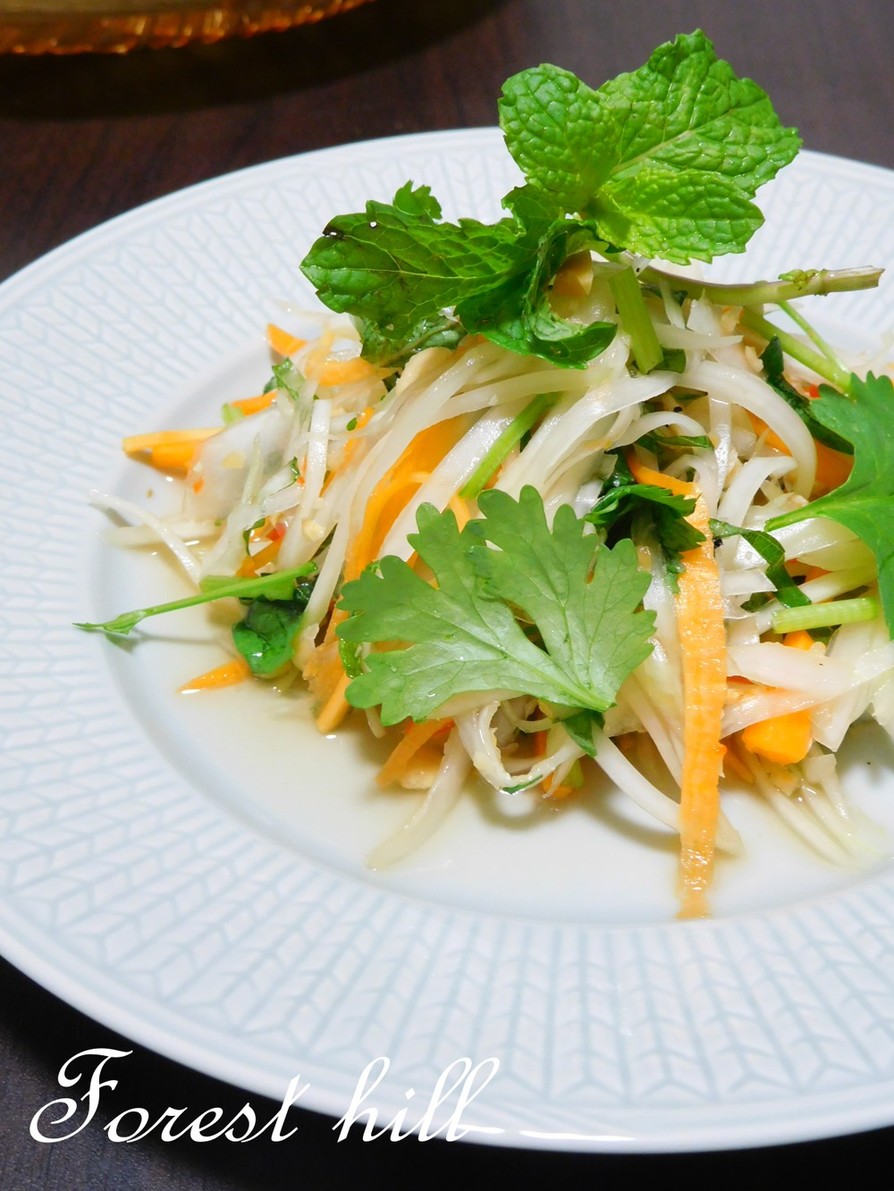 ベトナム風☆青パパイヤのサラダの画像