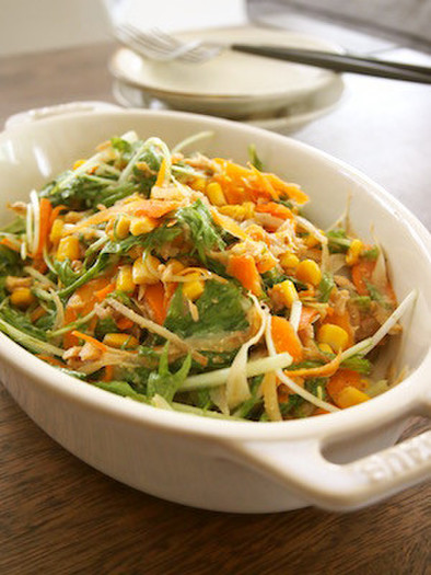 水菜とごぼうのデリ風サラダの写真