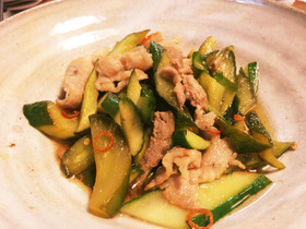ご飯のと豚肉のピリ辛炒め