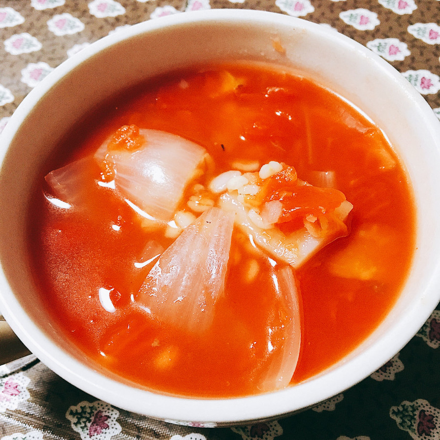 押し麦と根菜のトマトスープの画像