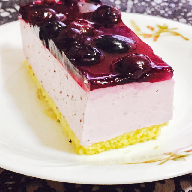 ブルーベリーのレアチーズムースケーキ レシピ 作り方 By なむい クックパッド 簡単おいしいみんなのレシピが353万品