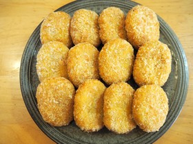 挽き肉たっぷりのかぼちゃコロッケ