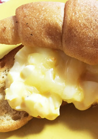 シンプルに＊たまごとチーズのサンドイッチ