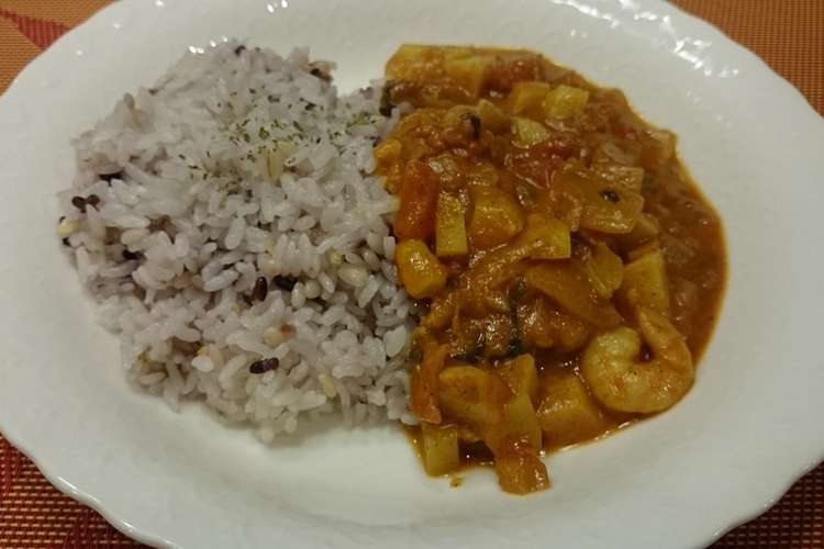 子供も食べられる 海老のココナッツカレー レシピ 作り方 By Mikitobebe クックパッド 簡単おいしいみんなのレシピが376万品