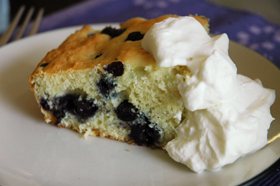 ヨーグルト風味のブルーベリーケーキの画像