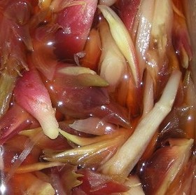 リンゴ酢でさっぱり みょうがの甘酢漬け