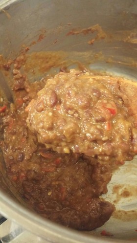 小豆でメキシカンリフライドビーンズ