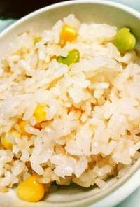 カラフル☆枝豆とコーンの炊き込みご飯