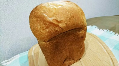 ホームベーカリーで美味しい食パンの写真