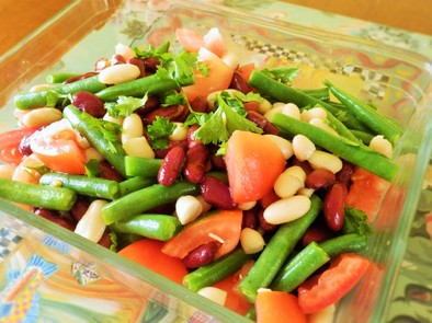 タスカン風３種のお豆のサラダの写真