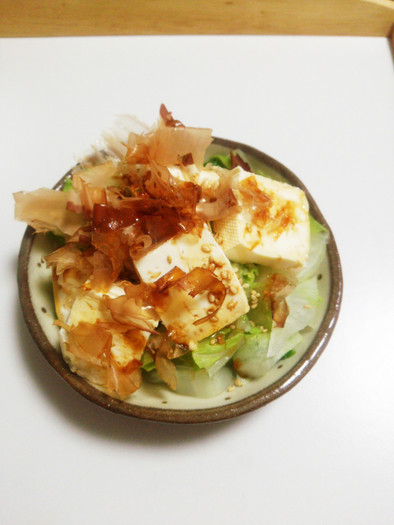 レンジで簡単！豆腐と白菜のあったかサラダの写真