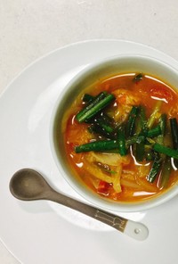 今日のスープ・キムチ味噌スープ