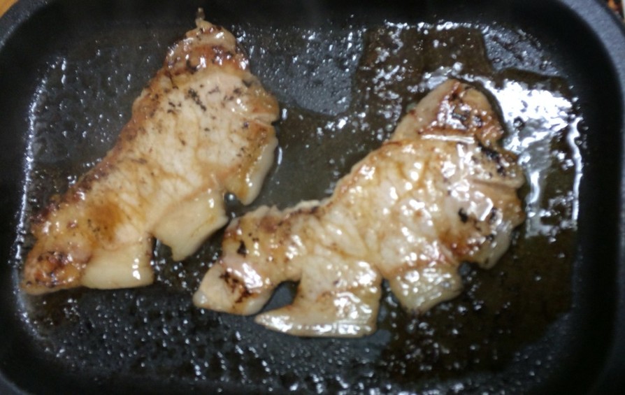 賞味期限切れの豚ロース肉のソテーの画像