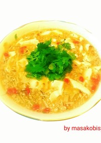 パクチー(香菜)入りお豆腐スープ