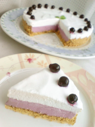 カシス☆ヨーグルトレアチーズケーキの写真