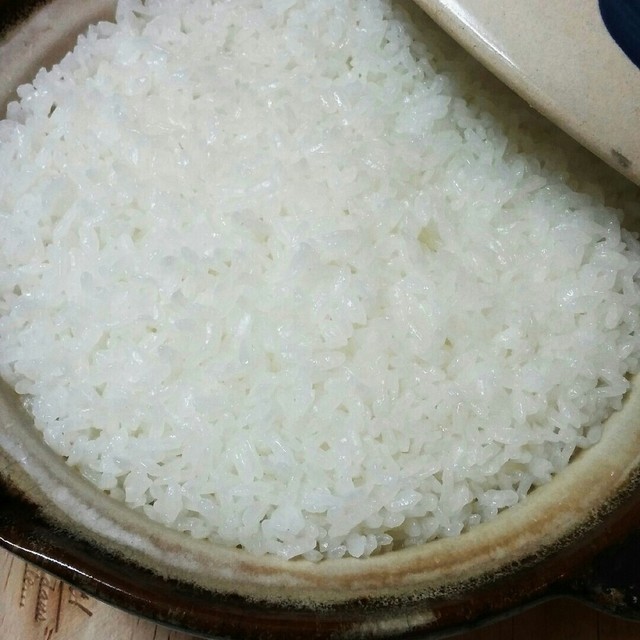 Ihのﾗｼﾞｴﾝﾄﾋｰﾀｰで土鍋ご飯 レシピ 作り方 By ｳｫﾙ クックパッド 簡単おいしいみんなのレシピが356万品