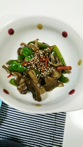 簡単☆まいたけとピーマンのポン酢炒め