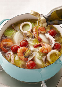 魚介のアヒージョスープ鍋