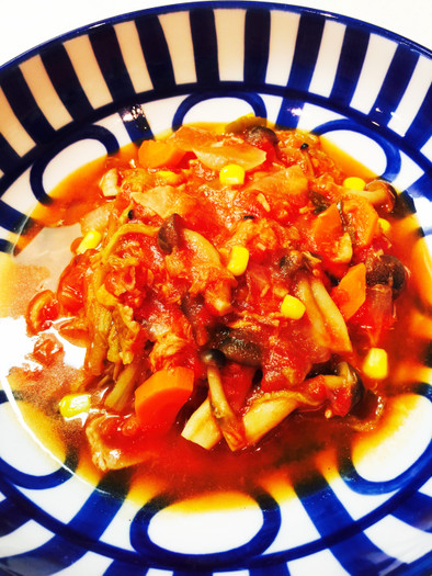 白菜とツナのシチュー風トマトスープの写真