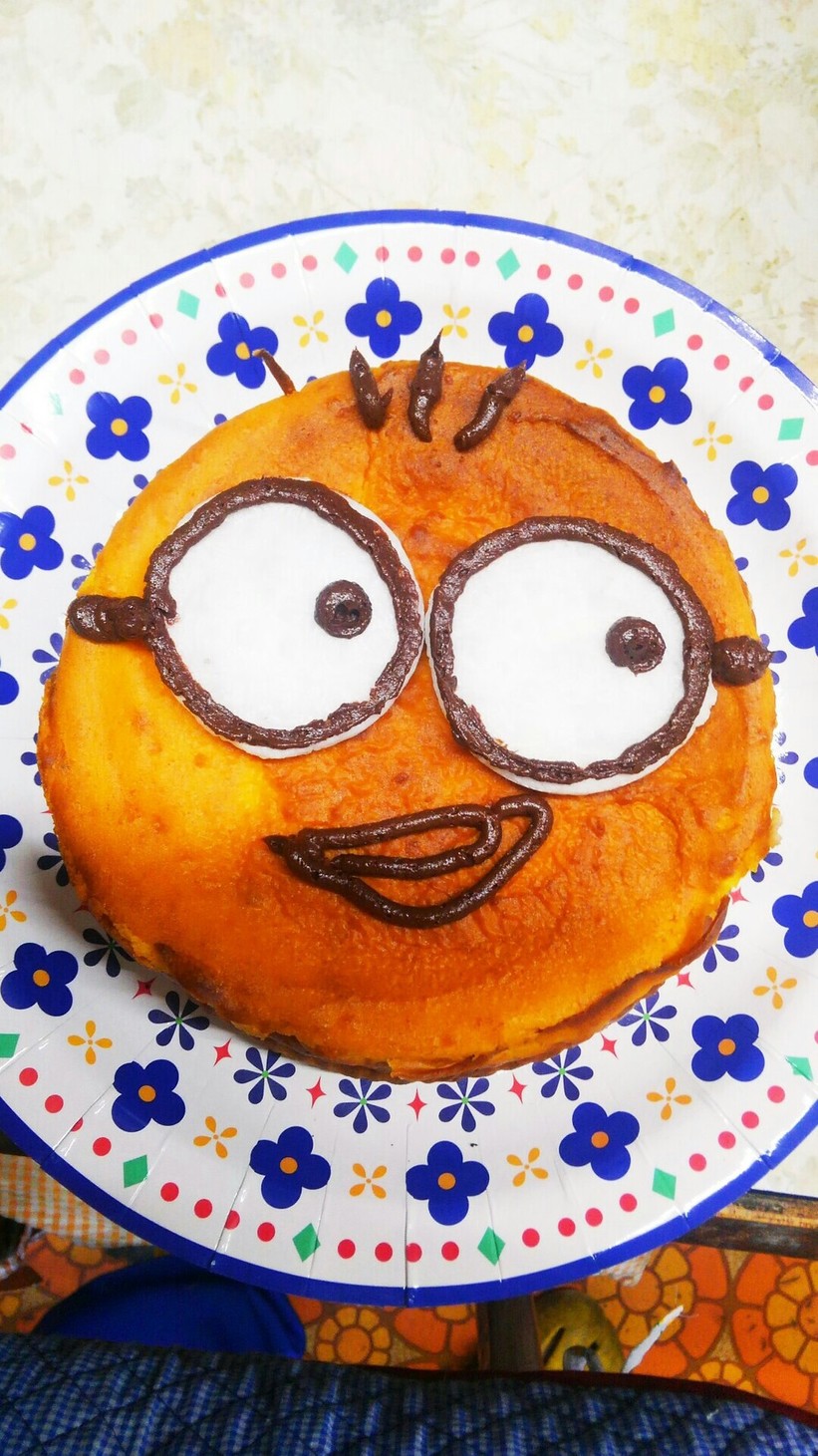 ミニオンのケーキの画像