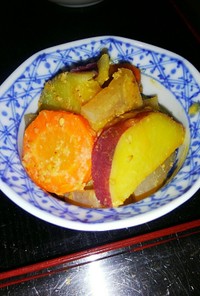 作りおきに薩摩芋と蒟蒻の味噌炒め