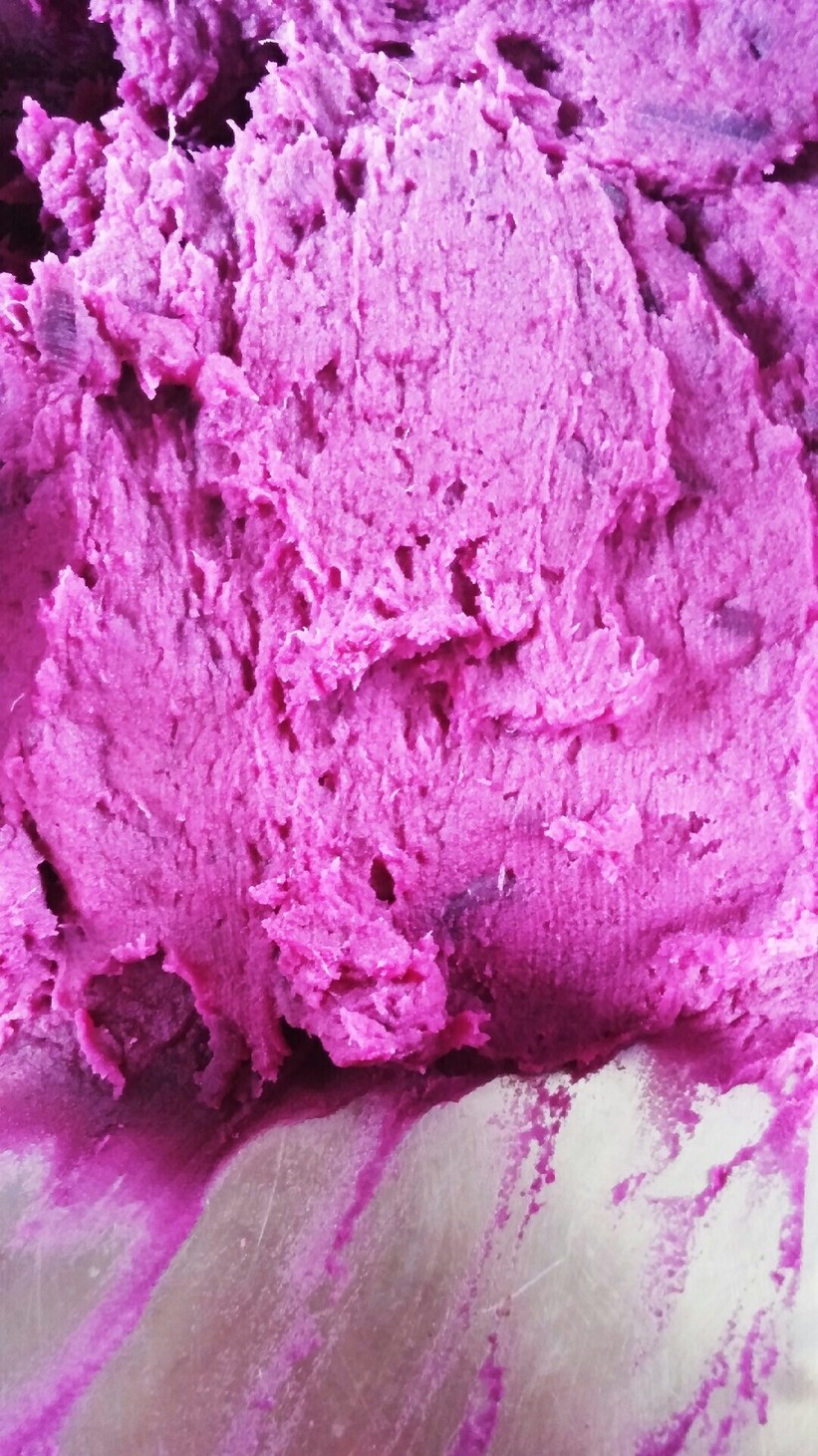紫芋のあんペーストの画像