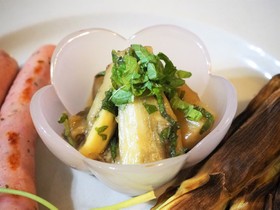 焼き茄子と大葉のマリネ