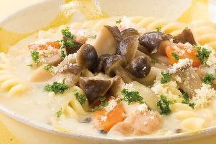 きのこと鶏肉のクリームシチュー レシピ 作り方 By ライフ クックパッド