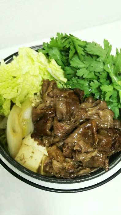 野菜たっぷり肉豆腐＊関西風すき焼き無水鍋の写真